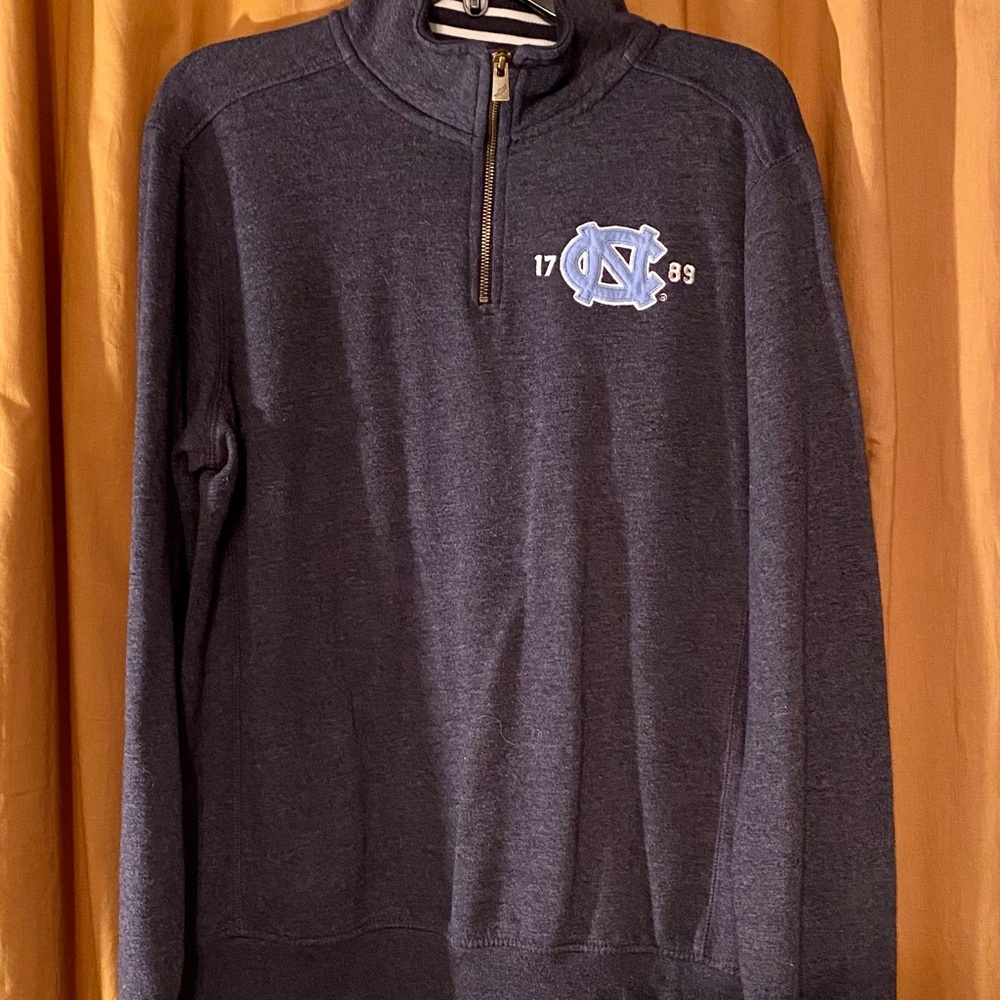 Medium UNC Chapel Hill quarter zip